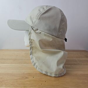 West Marine Beige Khaki Fishing Outdoor Camping Hat Neck Protector‎ UPF 50+ OS
